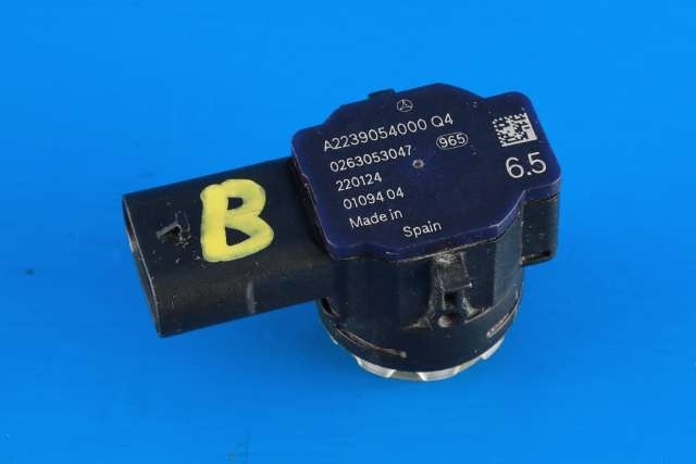 Parkeringssensor bak til Mercedes EQS 2021-->> (V297) (V297) (MERCEDES|A 223 905 40 00|)
