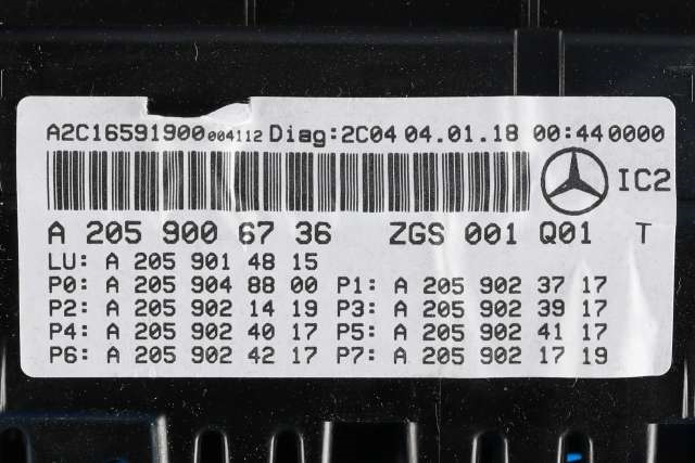 Instrumentpanel til Mercedes C-Klasse 2014-2018 (Fase 1) (W205) (W205) (MERCEDES|A 205 900 67 36|)