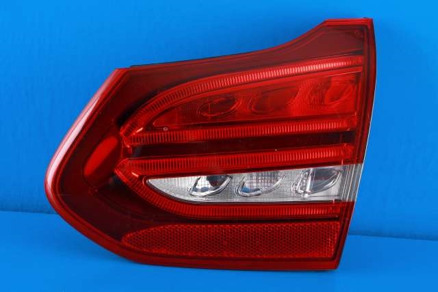 Baklykt høyre indre til Mercedes C-Klasse, 2014-2018 (Fase 1) (W205) (W205) (MERCEDES|A 205 906 60 00)