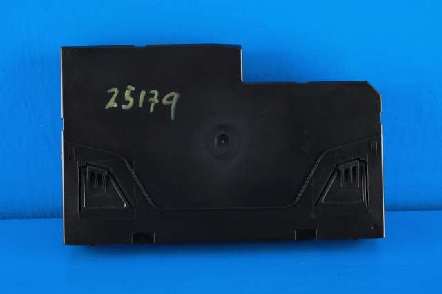 Styreenhet (SAM - Signal Acquisition Module) til Mercedes E-Klasse 2009-2013 (Fase 1) (W212) (W212) (HELLA|5DK 009 620-54|212 540 20 50|)
