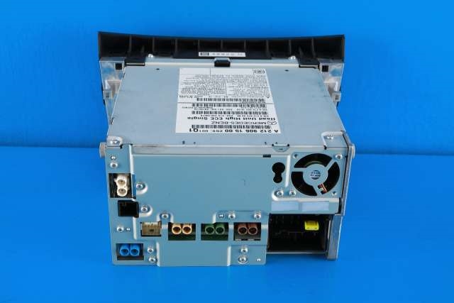 Bilstereo navigasjon til Mercedes E-Klasse 2009-2013 (Fase 1) (W212) (W212) (MERCEDES|A 212 906 15 00|)
