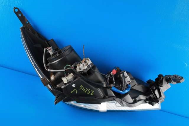 Frontlykt venstre full-LED til Subaru Outback 2015-2020 (Type V)  