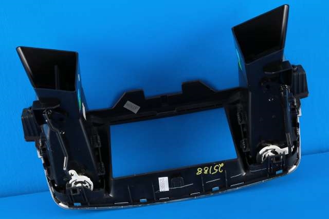Dashbord friskluftdyse midtkonsoll til Peugeot 508 2011-2014 (Type I, Fase 1)