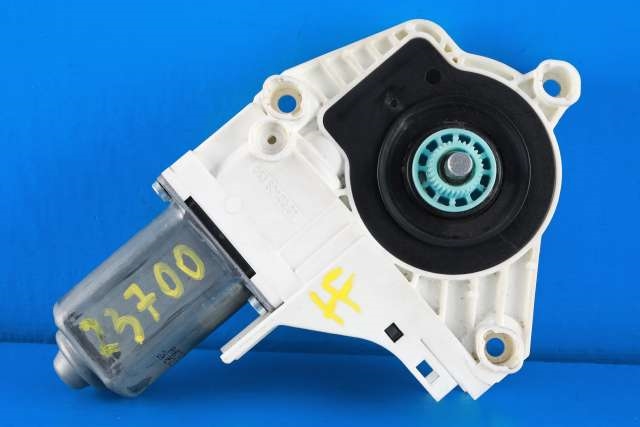 Ruteheis, kun motor, høyre foran til Škoda Superb 2008-2015 (Type II)  (VAG|8K0 959 802 A|)