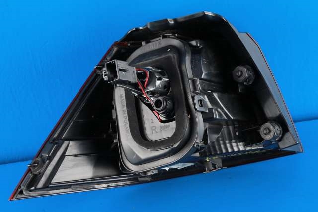 Baklykt høyre ytre til VW Golf VII 2012-2017 (Fase 1)  (VAG|5G0 945 096 F|)