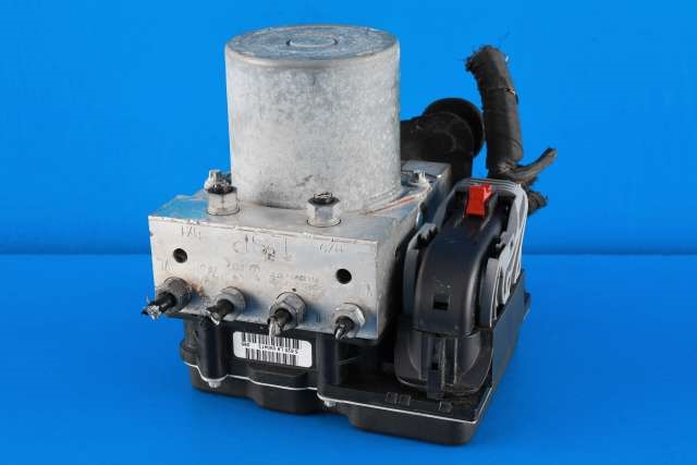 ABS sentral til Audi A4, 2007-2014 (Type IV) (B8) (B8) (VAG|8K0 614 517 GF)