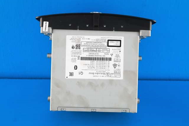 Bilstereo navigasjon til Mercedes GLA 2014-2020 (X156) (X156) (MERCEDES|A 246 900 88 19|)