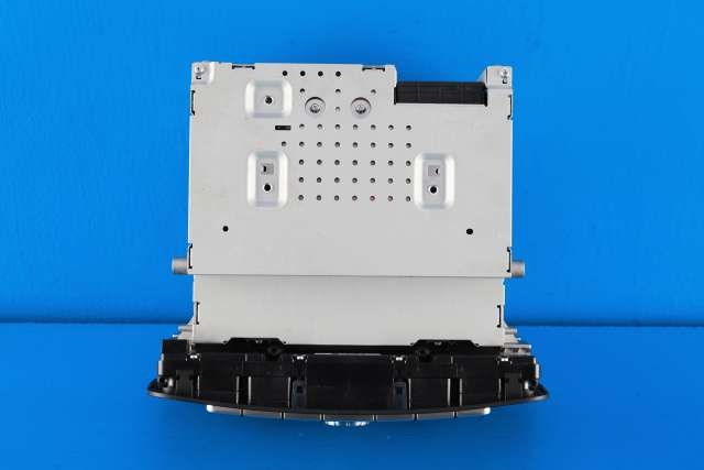 Bilstereo navigasjon til Mercedes GLA 2014-2020 (X156) (X156) (MERCEDES|A 246 900 88 19|)