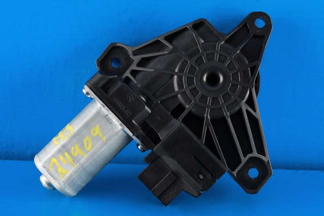 Ruteheis, kun motor, høyre bak til Mercedes GLA, 2014-2020 (X156) (X156) (MERCEDES|A 246 906 32 00)