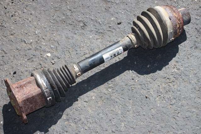 Drivaksel høyre foran, diesel/manuell til Audi A4 2007-2014 (Type IV) (B8) (B8) (VAG|5K0 407 271 AJ|)