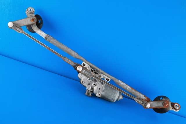 Viskermotor frontrute komplett m/overføring til Toyota Hilux 2012-2016  (DENSO|159300-2330|85110-0K061|)