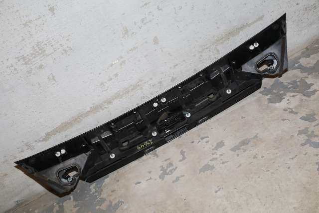 Karosseri diverse til Audi A7 2010-2014 (Type I, Fase 1)  (VAG|4G8 827 086 E|)
