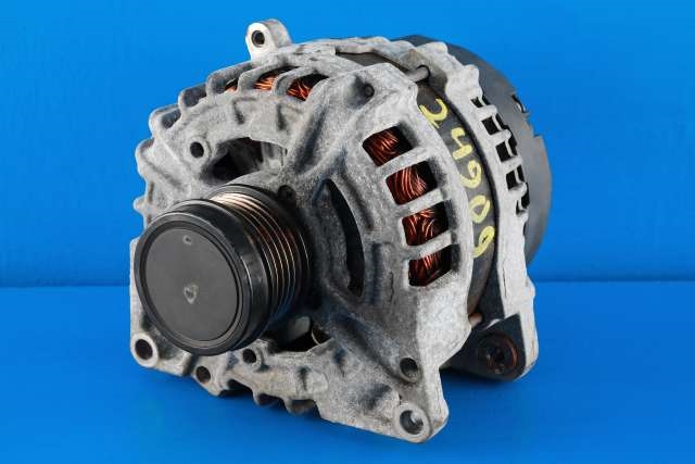 Dynamo til Mercedes GLA, 2014-2020 (X156) (X156) (BOSCH|0 125 711 030)