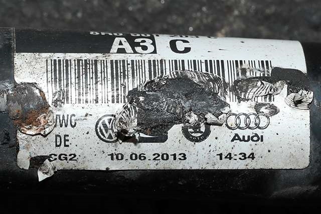 Drivaksel venstre bak, diesel/automat til Audi Q5 2012-2017 (Type I, Fase 2)  (VAG|8R0 501 203 C|)