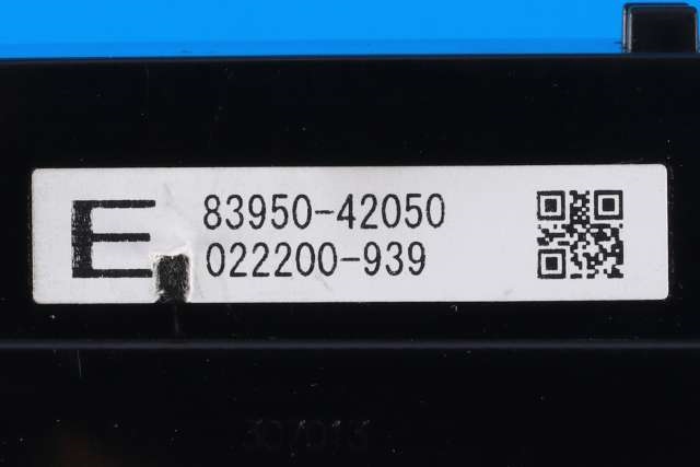 Bryter nødblink til Toyota RAV4 2013-2015 (Type IV, Fase 1) (TOYOTA|83950-42050|)