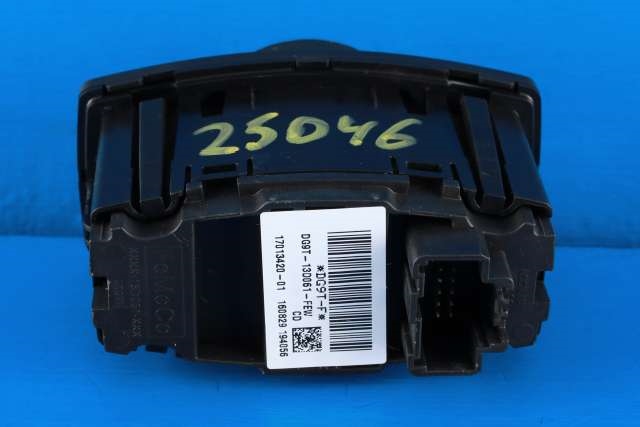 Bryter lys til Ford Mondeo 2014-2019 (Type V, Fase 1) (FORD|DG9T-13D061-FEW|)