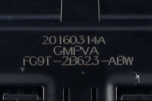 Bryter elektrisk håndbrekk/parkbrems til Ford Mondeo 2014-2019 (Type V, Fase 1) (FORD|FG9T-2B623-ABW|)