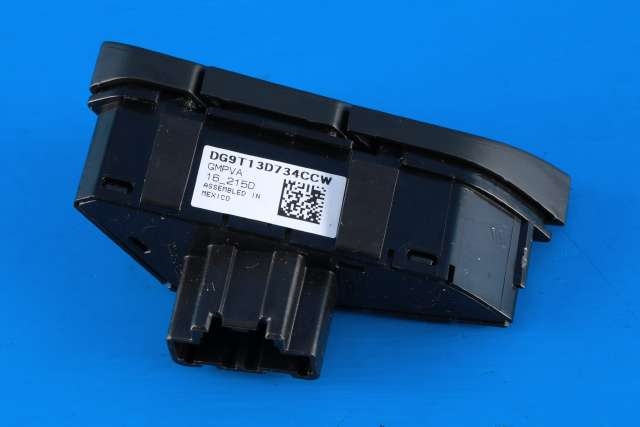 Bryter diverse til Ford Mondeo 2014-2019 (Type V, Fase 1)  (FORD|DG9T-13D734-CCW|)