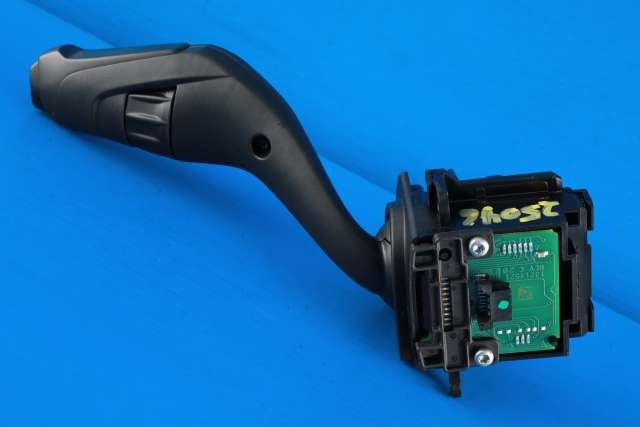 Bryter visker til Ford Mondeo 2014-2019 (Type V, Fase 1) (FORD|DG9T-17A553-DDW|)