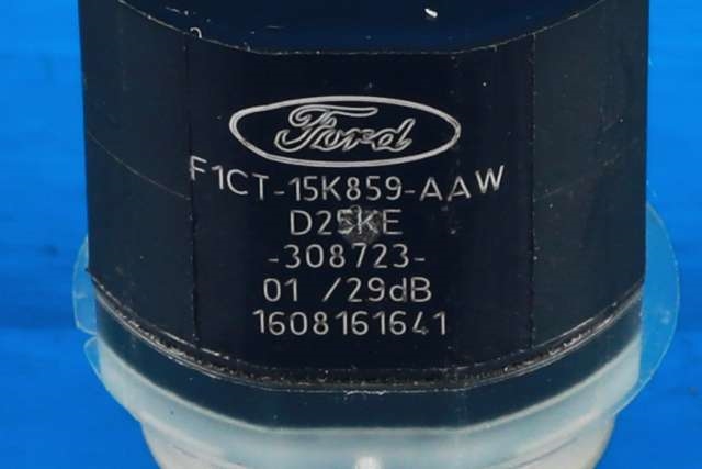 Parkeringssensor bak til Ford Mondeo 2014-2019 (Type V, Fase 1) (FORD|F1CT-15K859-AAW|)