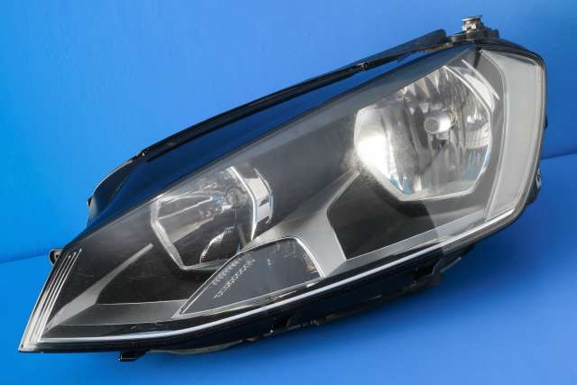 Frontlykt venstre halogen til VW Golf VII 2012-2017 (Fase 1) (VAG|5G1 941 005|)