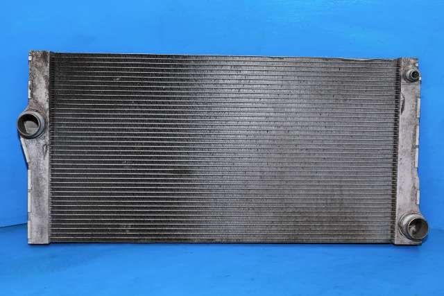 Radiator (automat gir) til BMW 5-Serie 2010-2017 (F10/F11) (F10/F11) (BEHR|X0008001|17.11-8 509 176|)