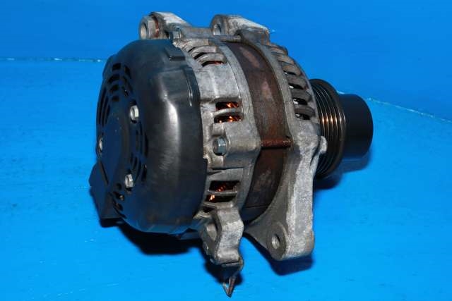Dynamo til Toyota Yaris 2012-2014 (Type III, Fase 1)  (DENSO|104211-3011|27060-0Q150|)