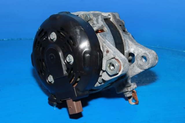 Dynamo til Toyota Avensis 2015-2019 (Type III, Fase 2) (DENSO|104211-3740|27060-0T360. 12 VOLT - 100 AMP|)