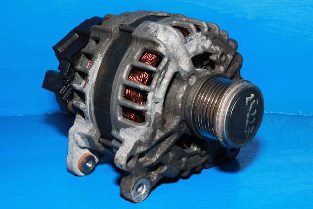 Dynamo diesel til VW Golf VII 2017-2020 (Fase 2) (BOSCH|F 000 BL0 8G8|04L 903 023 K. 14 VOLT - 140 AMP|)