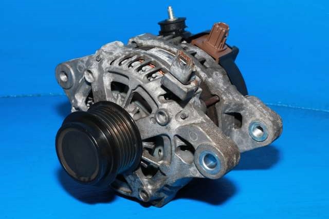 Dynamo til Toyota RAV4, 2013-2015 (Type IV, Fase 1) (DENSO|104211-3201)