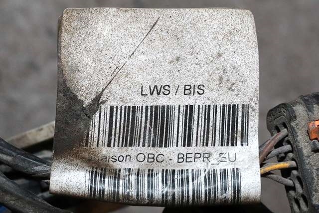 Batterilader inntak/luke til Peugeot 3008 2016-->> (Type II)  (PEUGEOT|98 353782 80|)