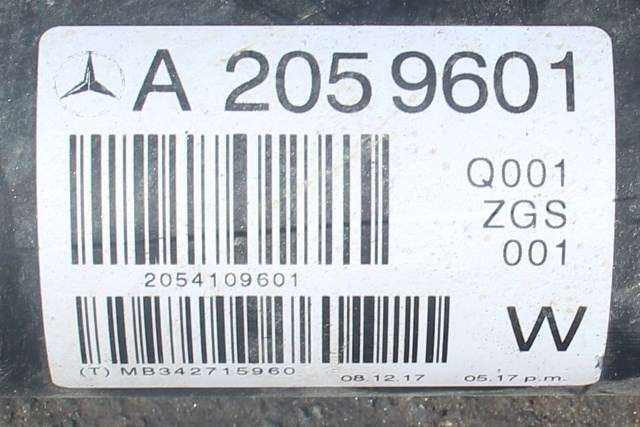 Mellomaksel til Mercedes C-Klasse 2014-2018 (Fase 1) (W205) (W205) (MERCEDES|A 205 410 96 01|)