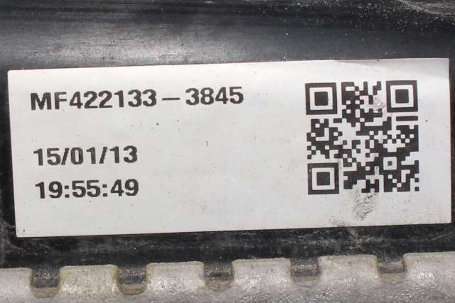 Radiator (manuell gir) til Toyota Yaris 2012-2014 (Type III, Fase 1) (DENSO|422133-3845|)