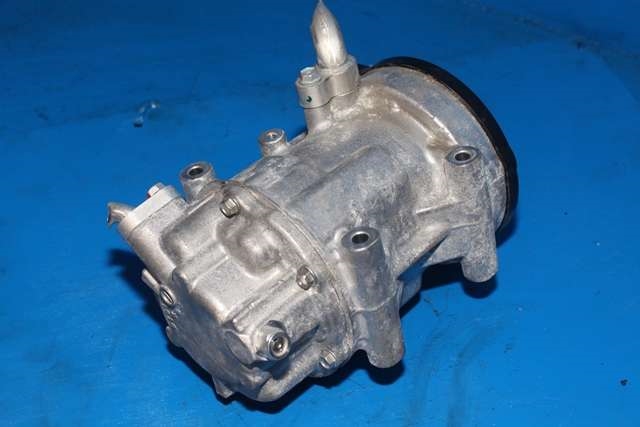 Aircondition kompressor hybrid til Toyota C-HR 2016-->> (DENSO|042400-0370|)