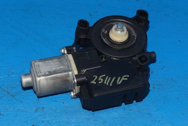 Ruteheis, kun motor, venstre foran til VW Polo, 2014-2017 (Type V, Fase 2) (BOSCH|0 130 822 531)