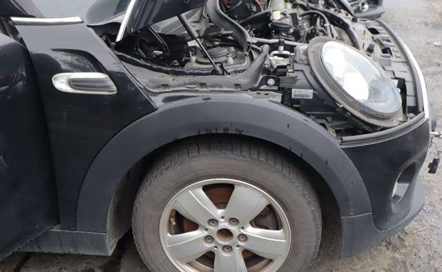 Skjerm høyre foran til Mini One/Cooper 2014-->> (F54-57) (F54-57)