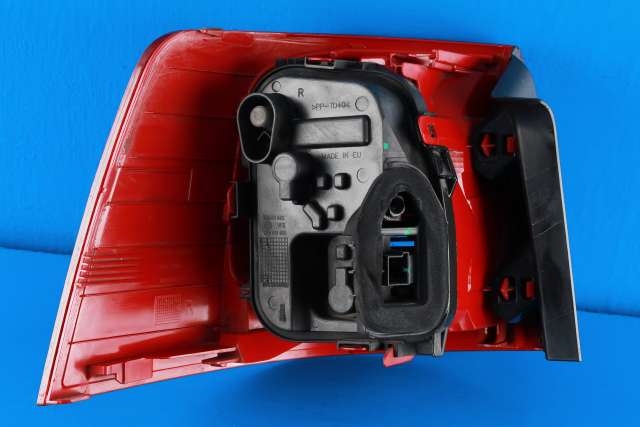 Baklykt høyre ytre til VW Sharan 2010-->> (Type II)  (VAG|7N0 945 096 G|)