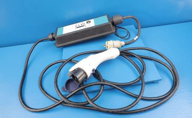 Batterilader kabel til Peugeot Partner 2015-2019 (Type II, Fase 2)  (YAZAKI|9482A344|)