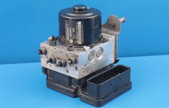 ABS sentral til VW Transporter / Caravelle, 2009-2015 (Fase 2) (T5) (T5) (VAG|7E0 614 517 J)