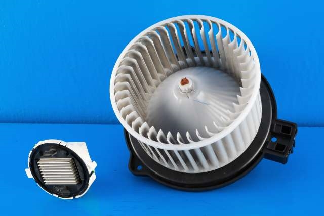 Varmeapparat motor til Mazda CX-3 2015-2022 (DENSO|872700-0701|)