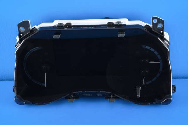 Instrumentpanel til Toyota Yaris Cross (SUV), 2021-->>  (TOYOTA|83800-F5B60)