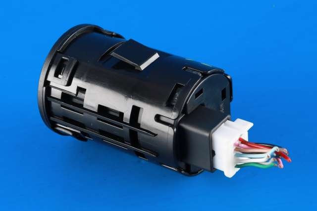 Bryter start/stopp til Mazda CX-3 2015-2022  (MAZDA|BJS7-66-3S0|)