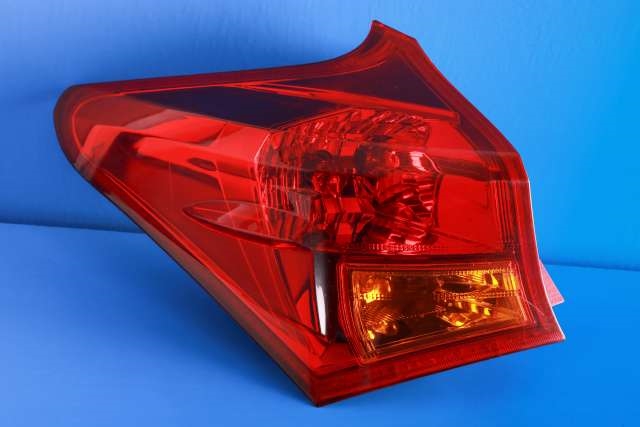 Baklykt venstre ytre til Toyota Auris, 2013-2015 (Type II, Fase 1)  
