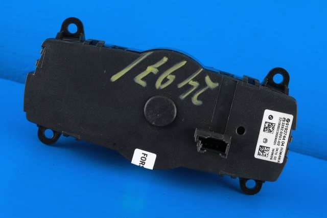 Bryter lys til BMW 5-Serie 2010-2017 (F10/F11) (F10/F11) (BMW|9 192 744|)