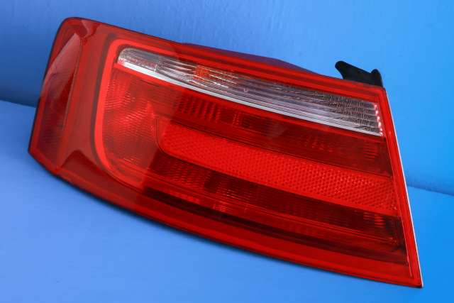 Baklykt venstre ytre til Audi A5, 2007-2016 (Type I)  (VAG|8T0 945 095)