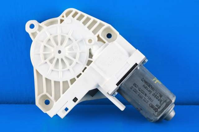 Ruteheis, kun motor, høyre foran til Audi A5 2007-2016 (Type I) (VAG|8T0 959 802 B|)