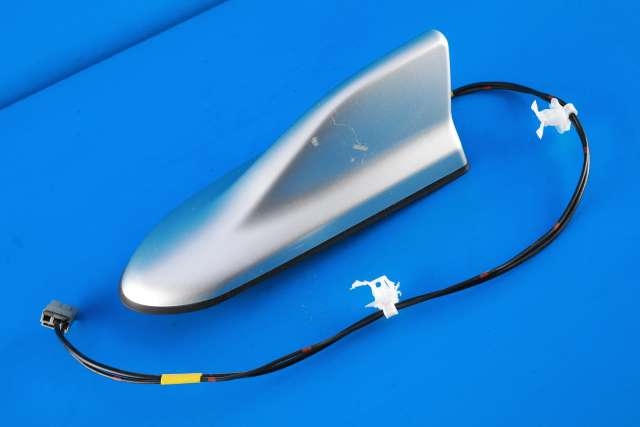 Antenne navigasjon til Isuzu D-Max 2017-2020 (Type II, Fase 2)  (ISUZU|8974654980|)