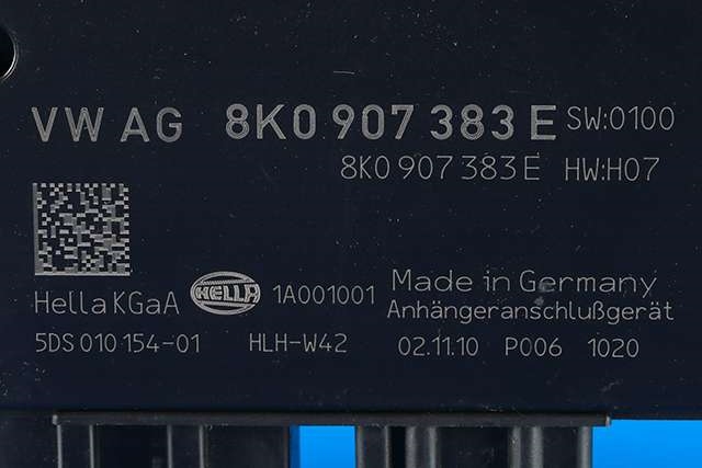 Styreenhet hengerfeste til Audi A5 2007-2016 (Type I)  (VAG|8K0 907 383 E|)