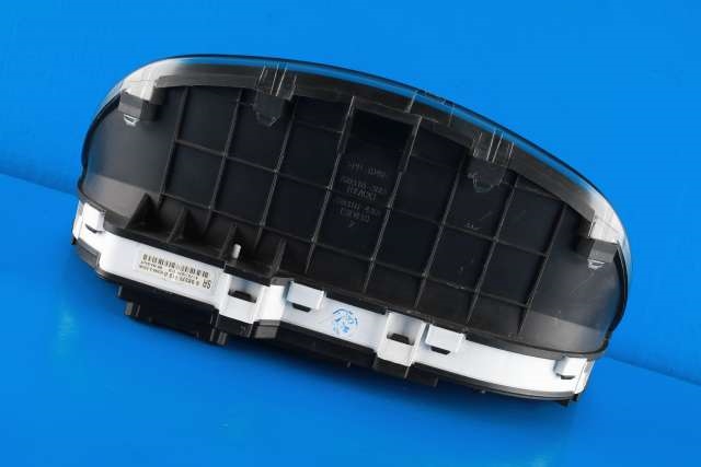Instrumentpanel til Isuzu D-Max 2017-2020 (Type II, Fase 2)  (ISUZU|8983706120|)