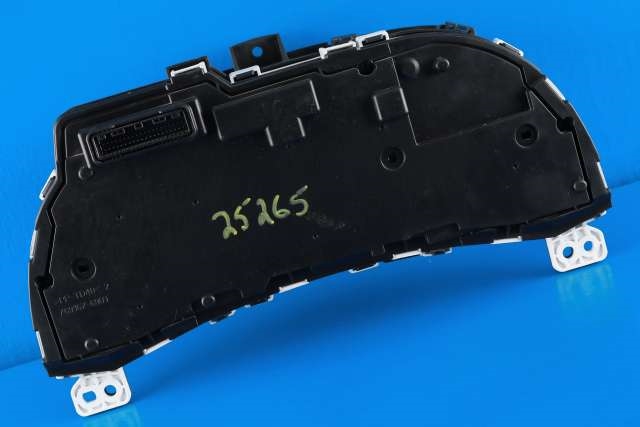 Instrumentpanel til Isuzu D-Max 2017-2020 (Type II, Fase 2)  (ISUZU|8983706120|)